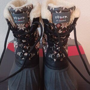 Storm boots by Cougar.